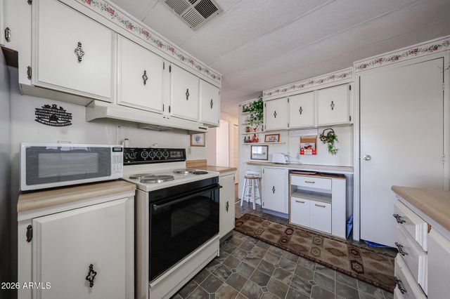 3104 E Broadway Road 19, Mesa, AZ 85204