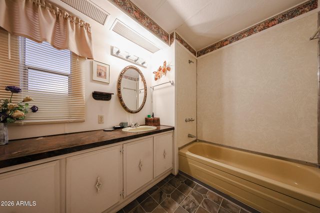 3104 E Broadway Road 19, Mesa, AZ 85204