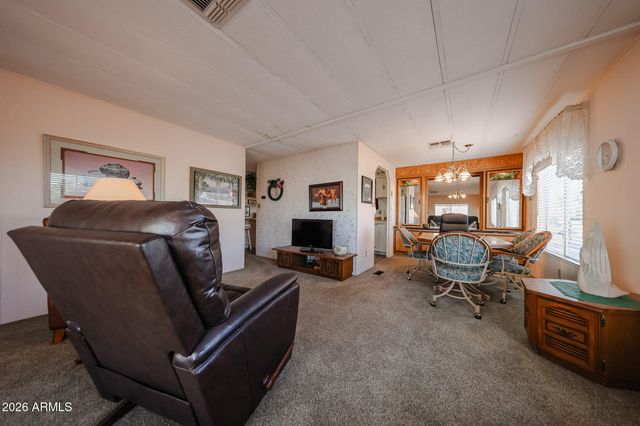 3104 E Broadway Road 19, Mesa, AZ 85204