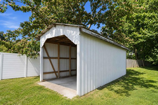 312 Danville Avenue, Stanford, KY 40484