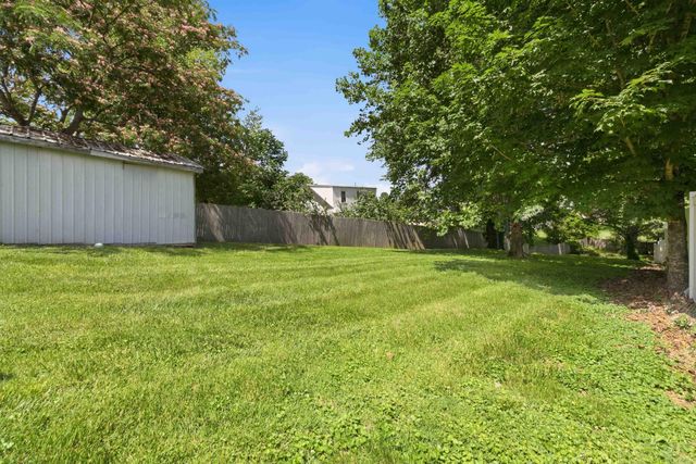 312 Danville Avenue, Stanford, KY 40484
