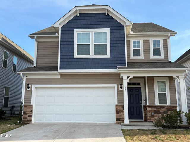 64 Nailsworth Street, Angier, NC 27501