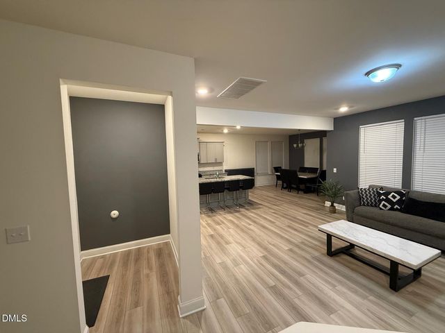 64 Nailsworth Street, Angier, NC 27501