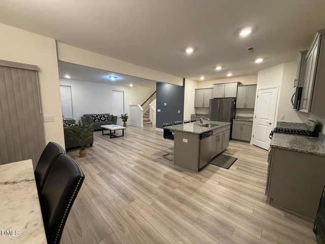 64 Nailsworth Street, Angier, NC 27501