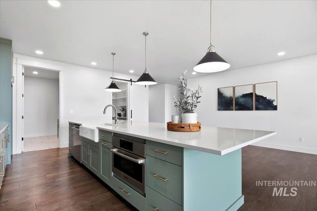 7125 E Osprey Estates Drive, Nampa, ID 83686