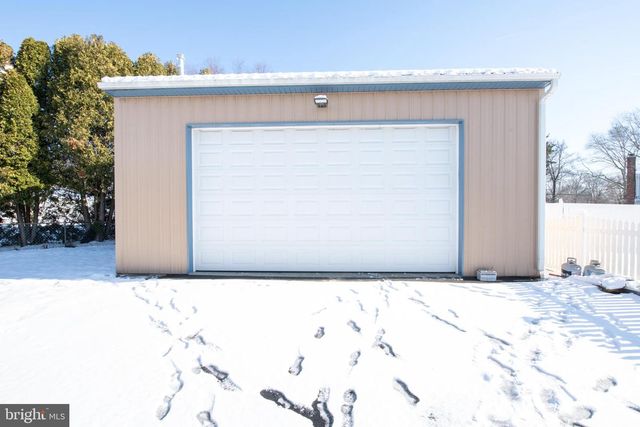 711 BELLEVUE AVE, Penndel, PA 19047