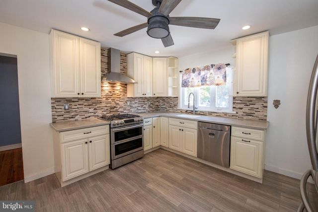 711 BELLEVUE AVE, Penndel, PA 19047