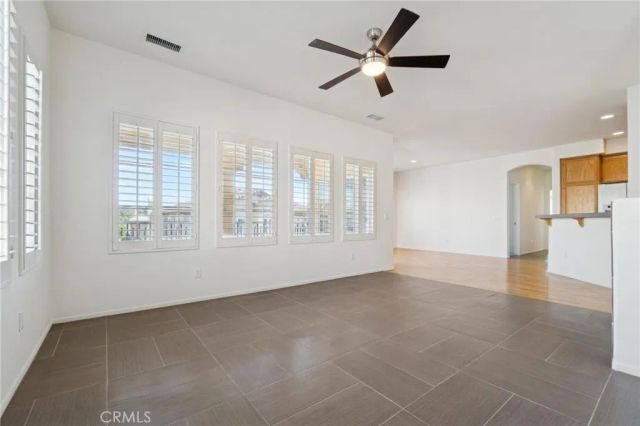 28025 Dickason, Valencia, CA 91354