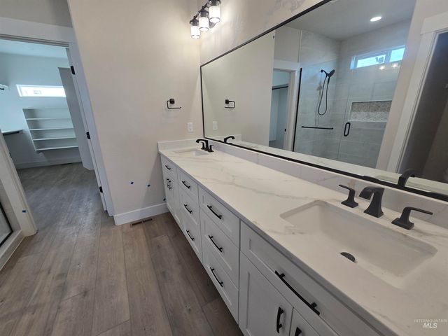 966 Adamite Road, Kimberly, ID 83341