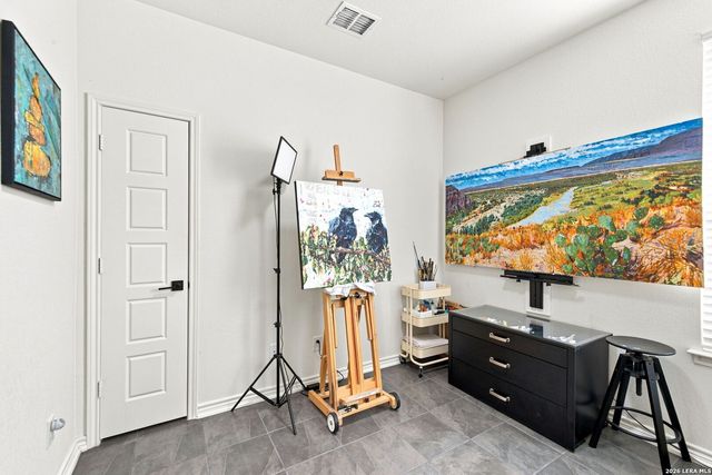 111 E FLOWING RIVER DR, Boerne, TX 78006