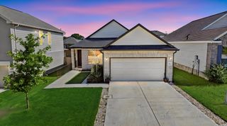 111 E FLOWING RIVER DR, Boerne, TX 78006