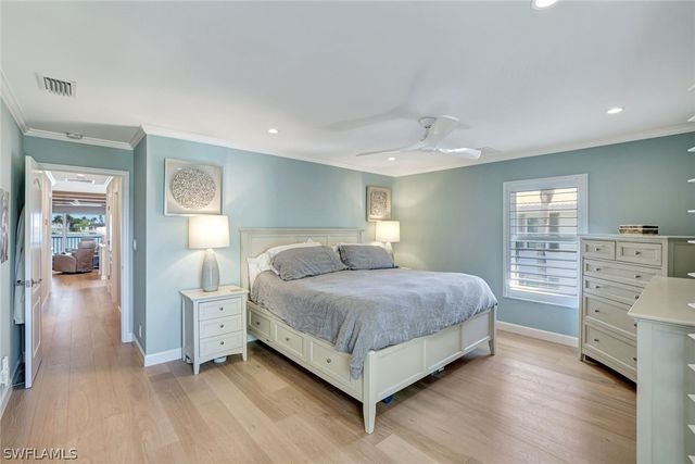 2850 Gulf Shore BLVD N 201, Naples, FL 34103