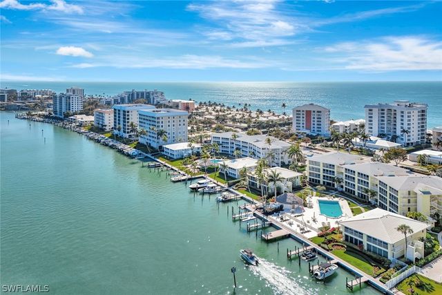 2850 Gulf Shore BLVD N 201, Naples, FL 34103