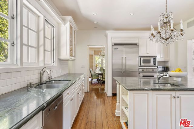 619 N Sierra Drive, Beverly Hills, CA 90210