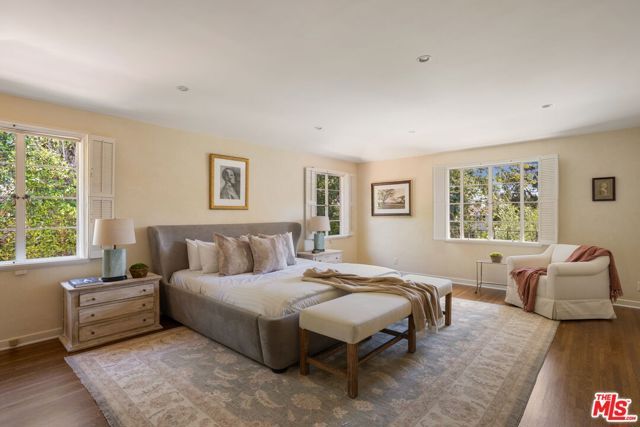 619 N Sierra Drive, Beverly Hills, CA 90210