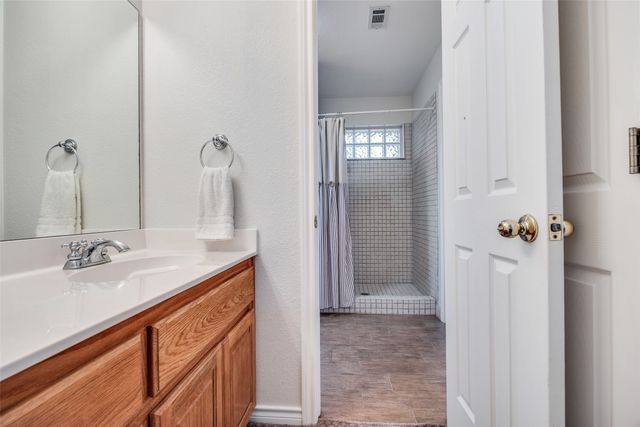 10461 Bradley Circle, Forney, TX 75126