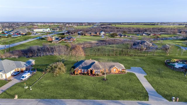 10461 Bradley Circle, Forney, TX 75126