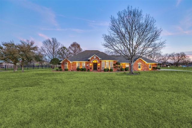 10461 Bradley Circle, Forney, TX 75126