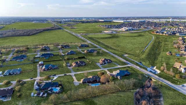 10461 Bradley Circle, Forney, TX 75126