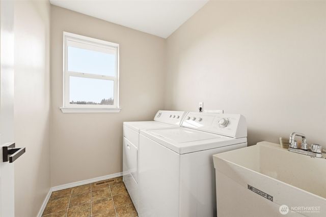 8507 NE 202nd Way, Bothell, WA 98011