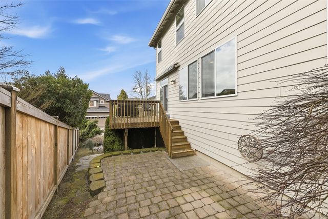 8507 NE 202nd Way, Bothell, WA 98011