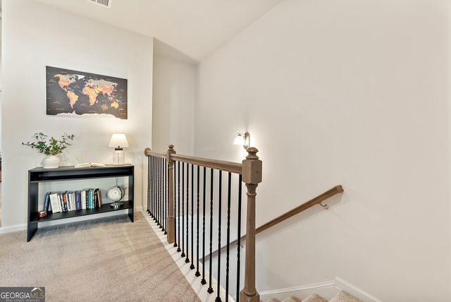 325 Braswell Ct, Woodstock, GA 30188