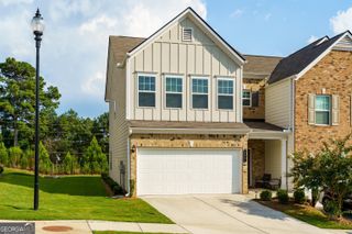 325 Braswell Ct, Woodstock, GA 30188