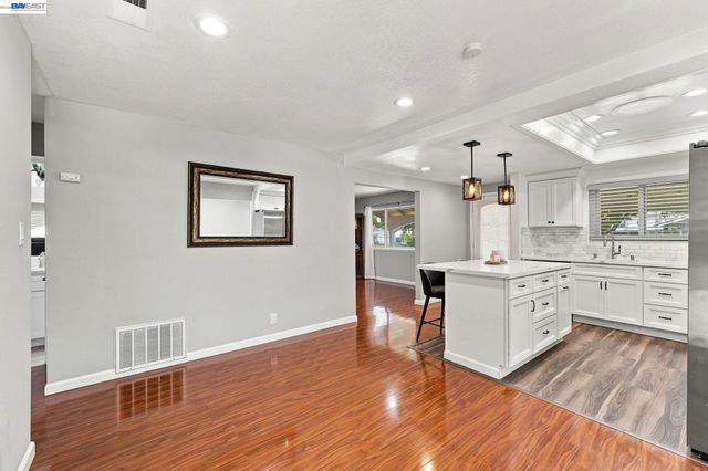 4315 Denker Dr, Pleasanton, CA 94588