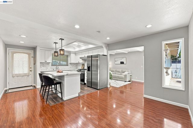4315 Denker Dr, Pleasanton, CA 94588
