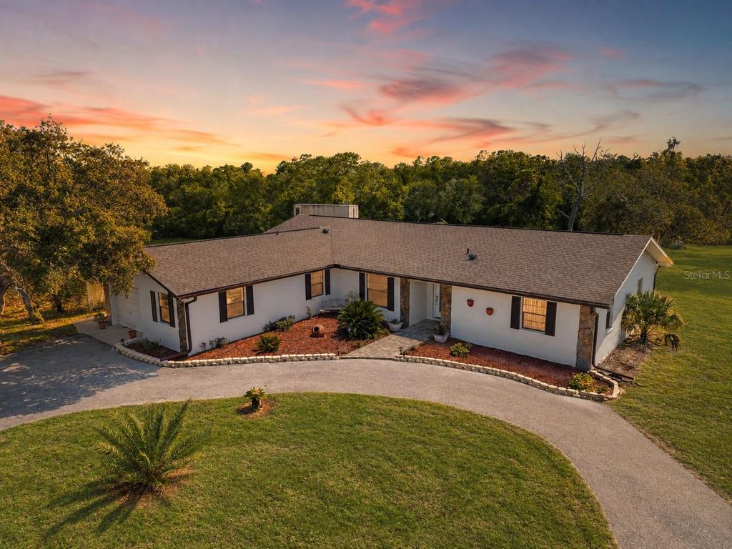 13260 TAYLOR STREET, Brooksville, FL 34613