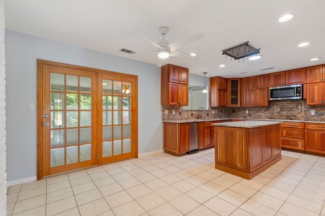 2554 Parkhaven Drive, Plano, TX 75075