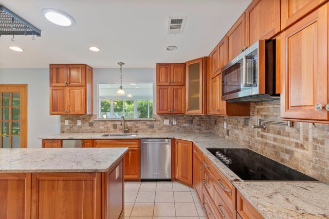 2554 Parkhaven Drive, Plano, TX 75075