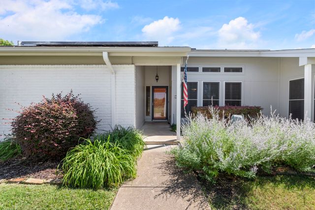 2554 Parkhaven Drive, Plano, TX 75075