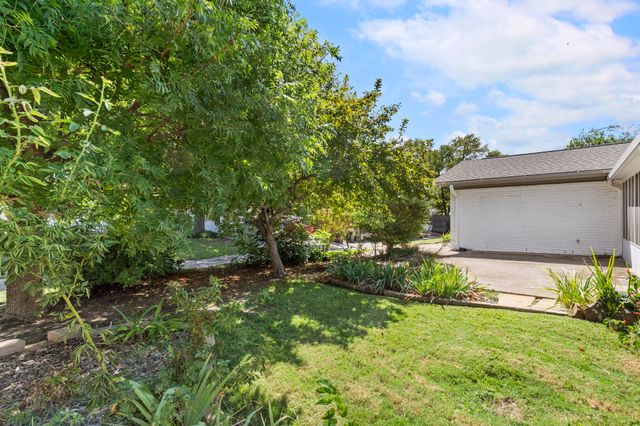 2554 Parkhaven Drive, Plano, TX 75075