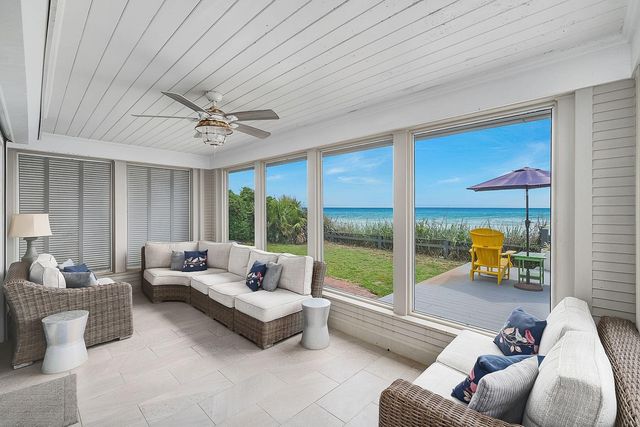 58 Montgomery Street, Santa Rosa Beach, FL 32459