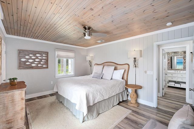 58 Montgomery Street, Santa Rosa Beach, FL 32459