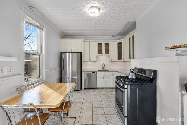 45 Jacques Street, Elizabeth, NJ 07201