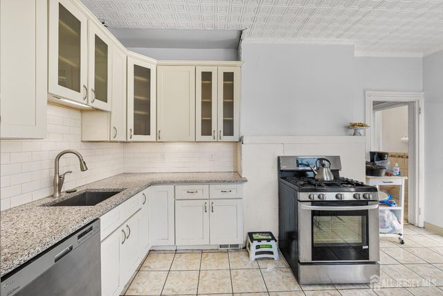 45 Jacques Street, Elizabeth, NJ 07201