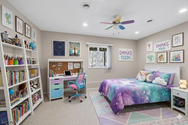 8 Village Green Ct, South Orange Village Twp., NJ 07079