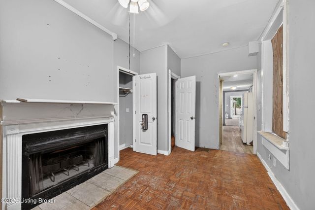526 Dr W. J. Hodge St, Louisville, KY 40203