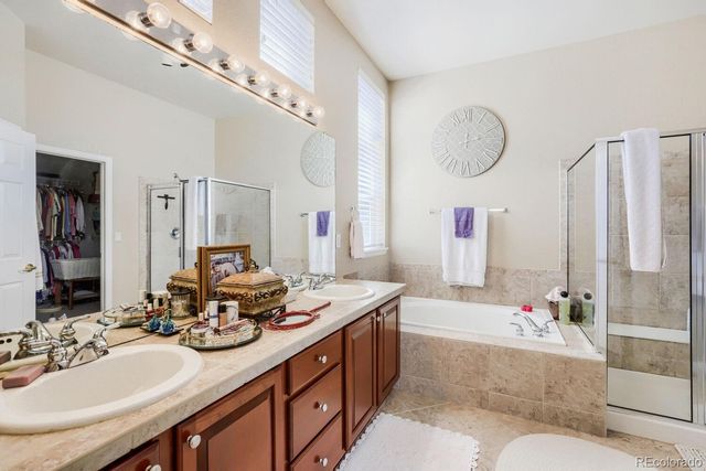 11701 Montgomery Circle, Longmont, CO 80504