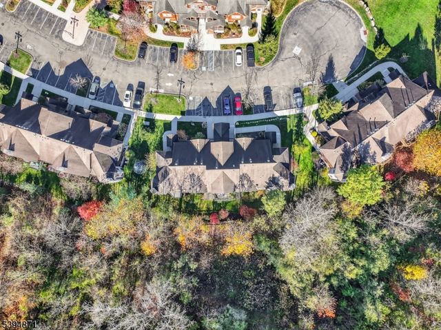 10 Pine Cres unit 21 21, Vernon Twp., NJ 07462
