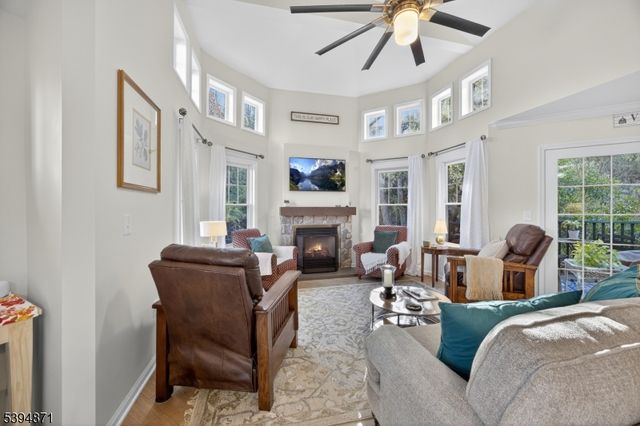 10 Pine Cres unit 21 21, Vernon Twp., NJ 07462