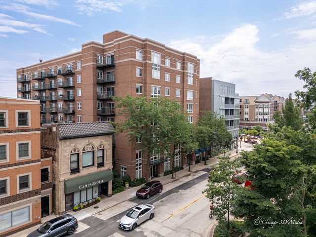 811 Chicago Avenue 705, Evanston, IL 60202