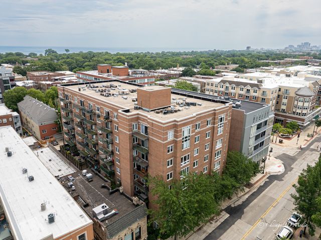 811 Chicago Avenue 705, Evanston, IL 60202