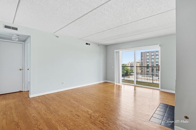 811 Chicago Avenue 705, Evanston, IL 60202