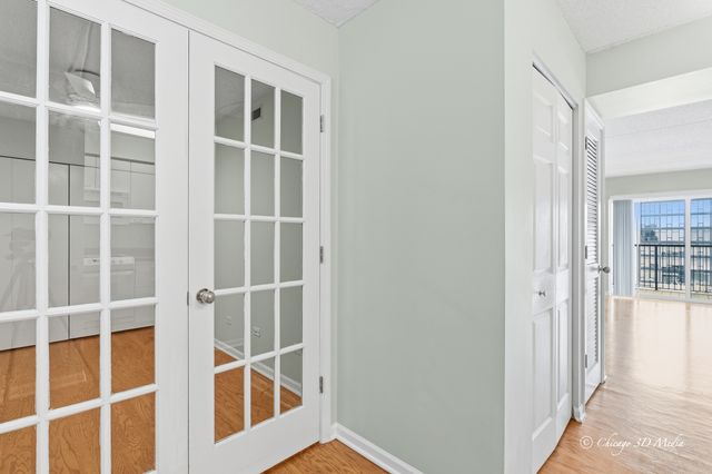 811 Chicago Avenue 705, Evanston, IL 60202