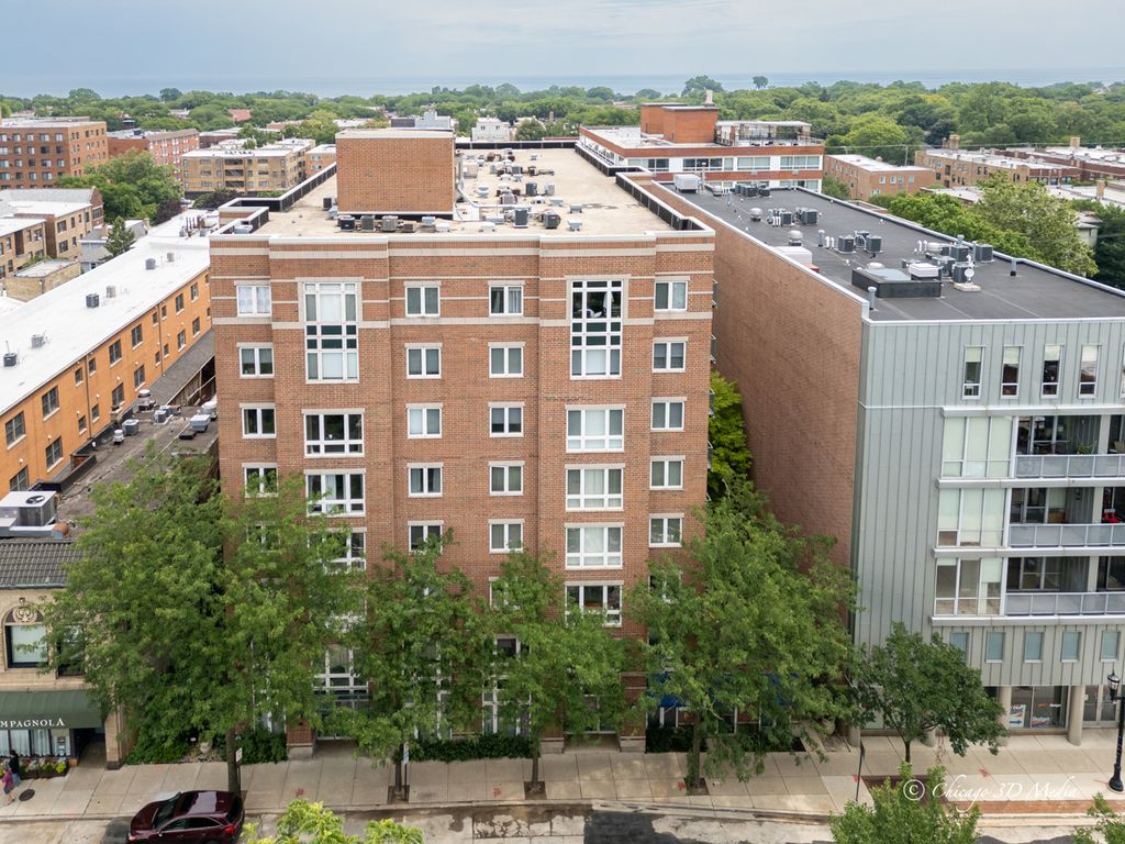 811 Chicago Avenue 705, Evanston, IL 60202