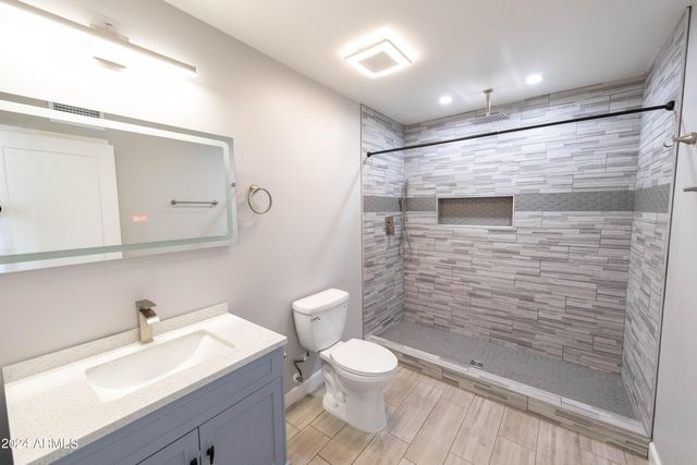 2926 S DROMEDARY Drive, Tempe, AZ 85282