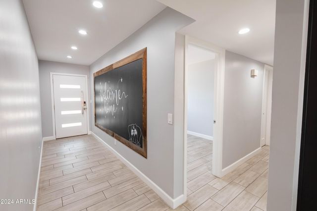 2926 S DROMEDARY Drive, Tempe, AZ 85282